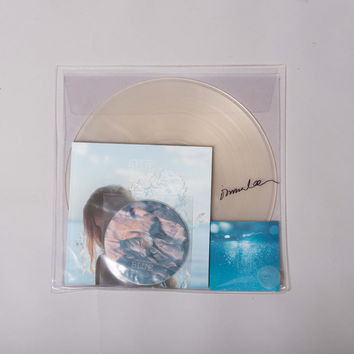 TWIMC ARTIFACTS 07 “iamamiwhoami; BLUE LP - First edition #001”